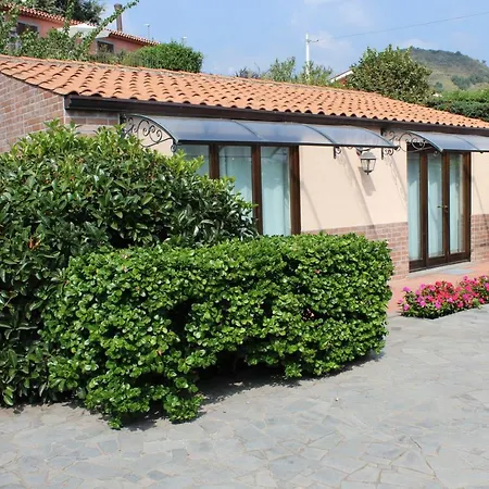 Casa Cirasa シャレー *