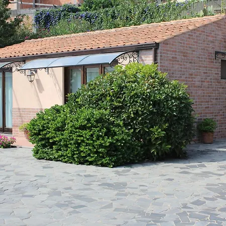 シャレー Casa Cirasa ヴィアグランデ